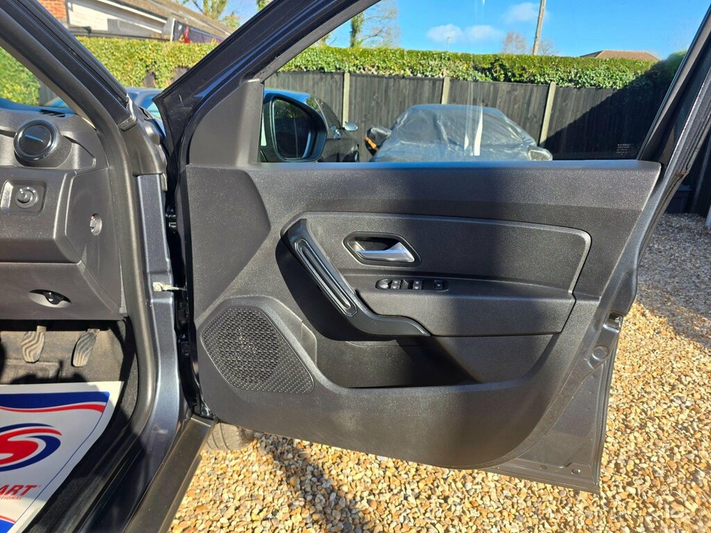 Dacia Duster 1.6 Sce Comfort Euro 6 Ss PJ19NTG Grey #6
