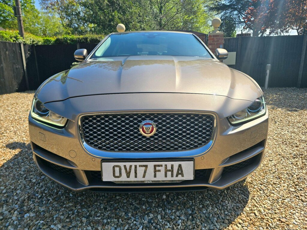 Jaguar XE 2.0D Portfolio Euro 6 Ss OV17FHA Brown #4