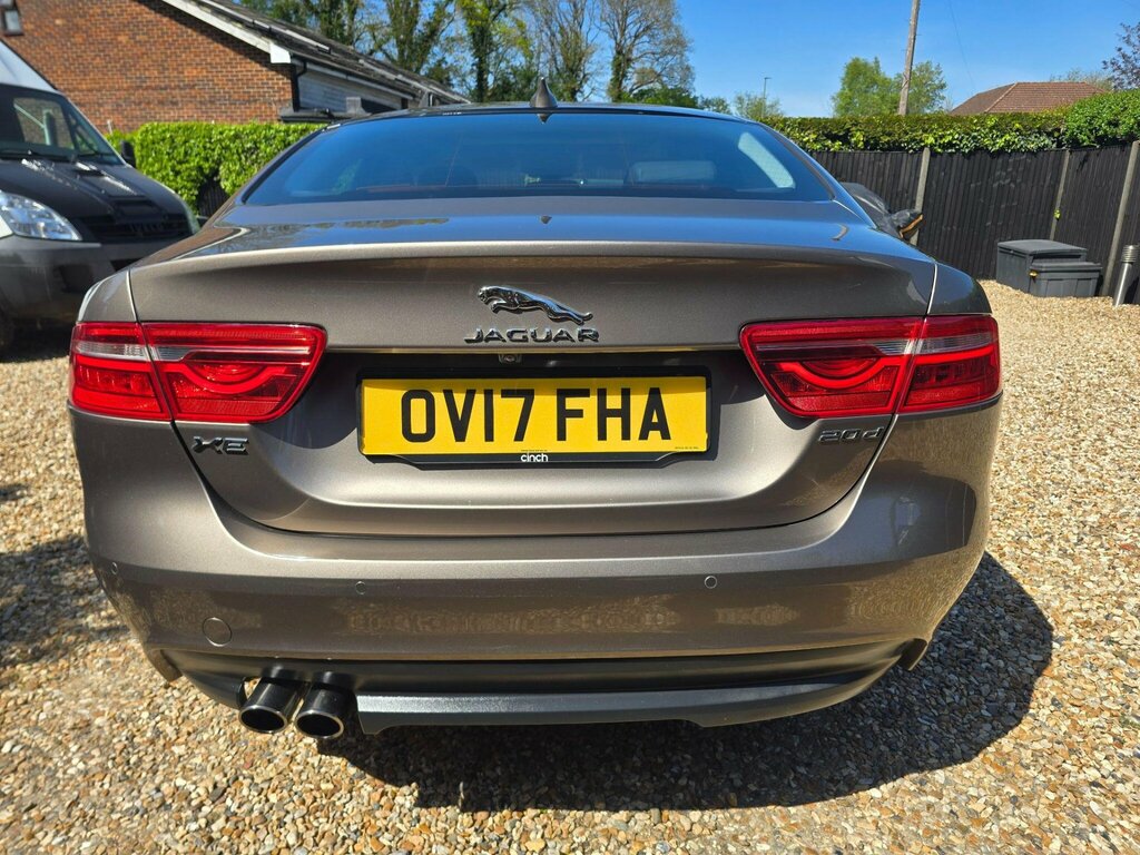 Jaguar XE 2.0D Portfolio Euro 6 Ss OV17FHA Brown #5