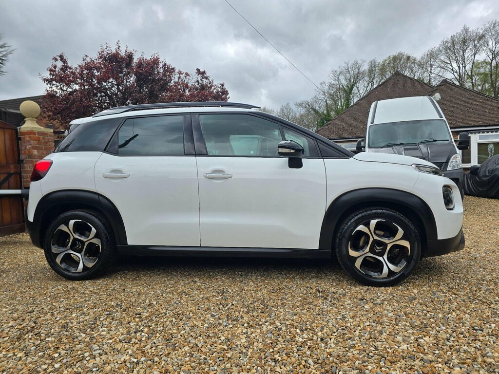 Citroen C3 Aircross 1.2 Puretech Flair Euro 6 BH19WUU White #2