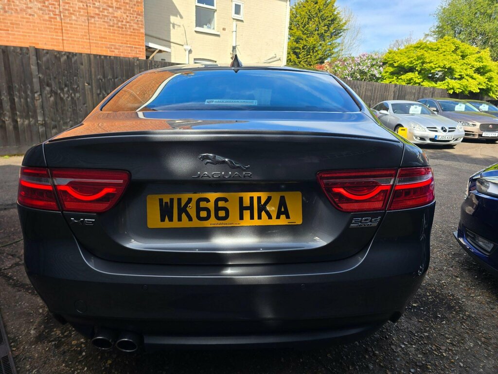 Jaguar XE 2.0D R-sport Awd Euro 6 Ss WK66HKA Grey #5
