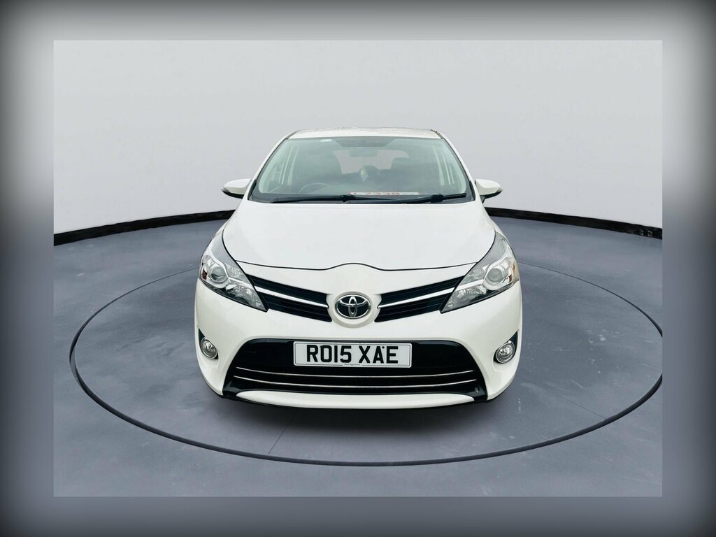 Toyota Verso 1.8 V-matic Icon Multidrive S Euro 6 White #4