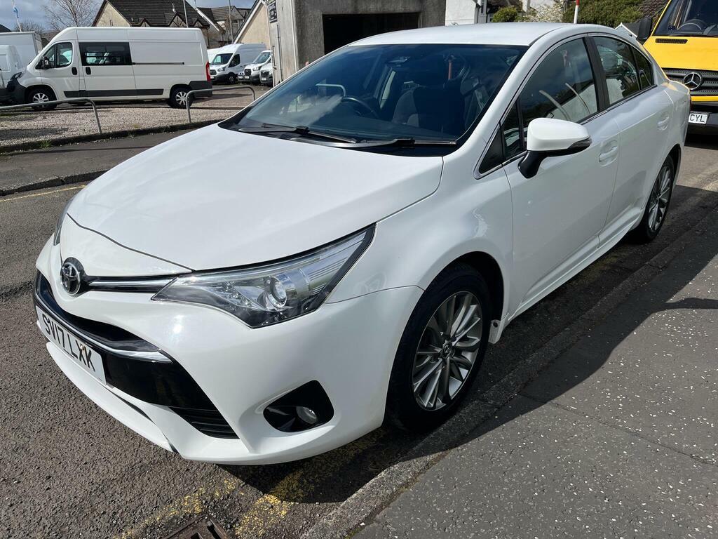 Toyota Avensis 1.8 V-matic Business Edition Euro 6 White #4