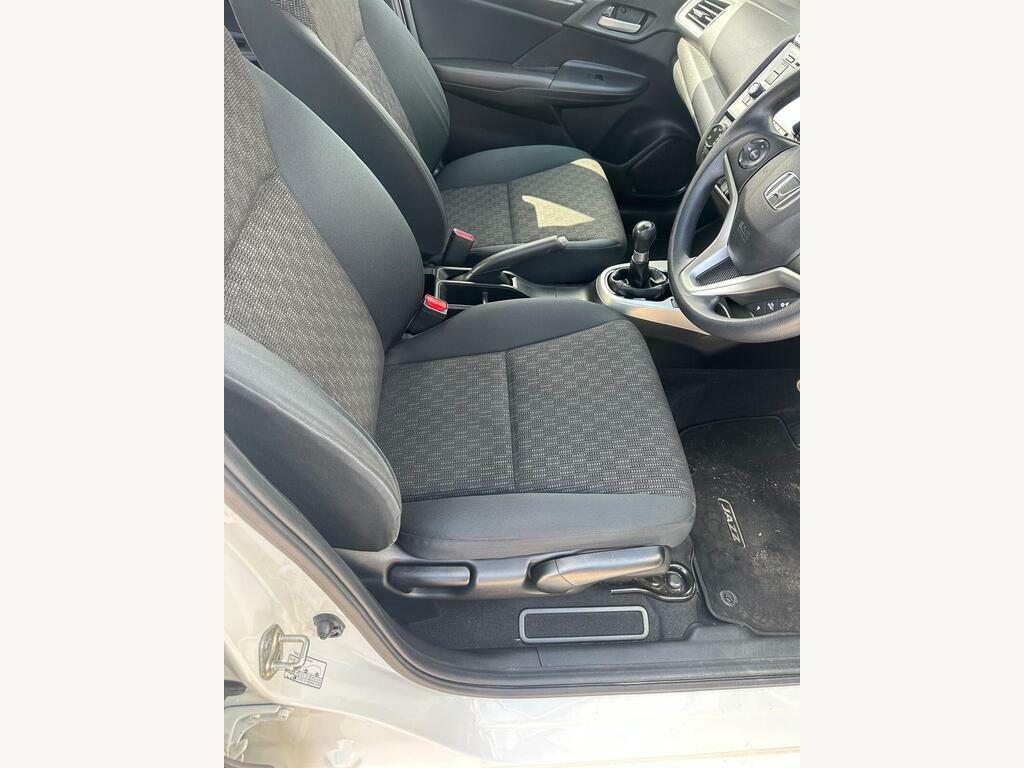 Honda Jazz 1.3 I-vtec S Euro 6 S S S065VKT White #5