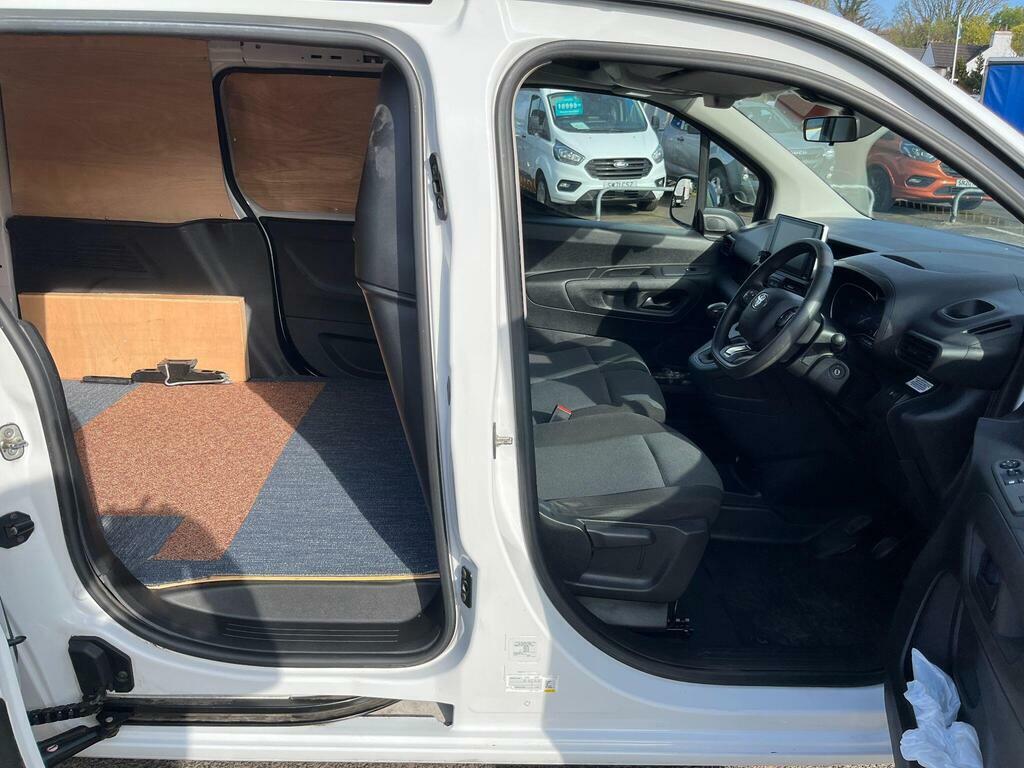 Toyota Proace City 1.5 Bluehdi Icon Short Panel Van Swb Euro 6 S S SM72CFE White #3