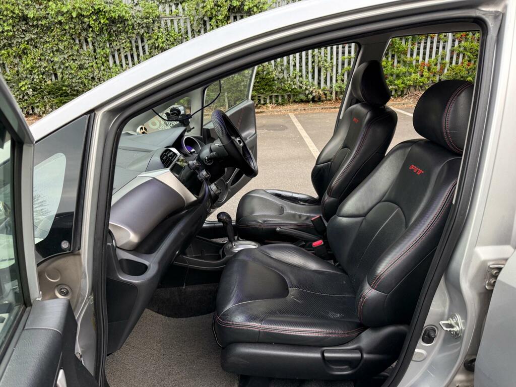 Honda Fit 1.3L Hybrid  #13