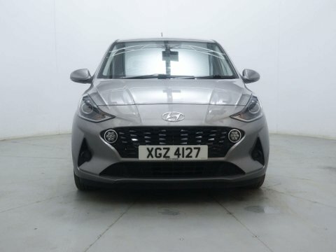 Hyundai I10 Hatchback XGZ4127 Brown #2