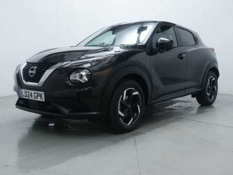 Nissan Juke Suv LD24GPK Black #3