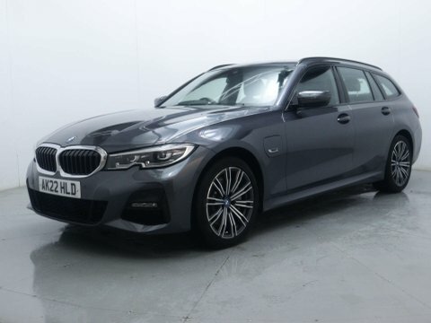 BMW 3 Series Estate AK22HLD Grey #3