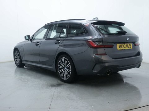 BMW 3 Series Estate AK22HLD Grey #5