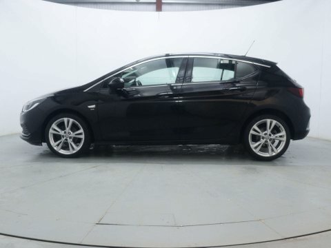 Vauxhall Astra Hatchback DU69PYJ Black #4