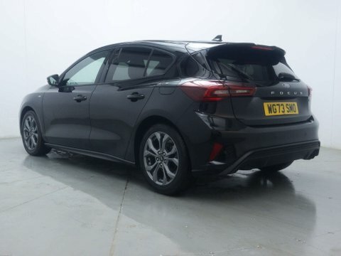 Ford Focus Hatchback WG73SMO Black #5