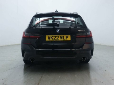 BMW 3 Series Estate AK22WLP Black #6