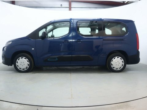 Citroen Berlingo Automatic MW72JSZ Blue #4