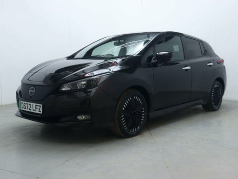 Nissan Leaf Hatchback DS72LFZ Black #3