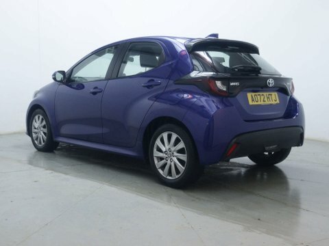 Toyota Yaris Hatchback AO72HTJ Blue #5