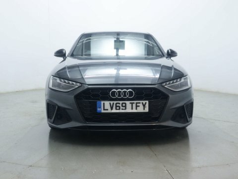 Audi A4 Saloon LV69TFY Grey #2