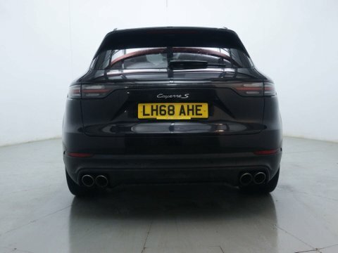 Porsche Cayenne Suv LH68AHE Black #6