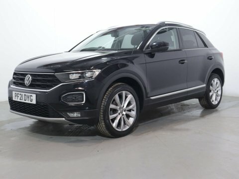 Volkswagen T-Roc Suv PF21DYG Black #2