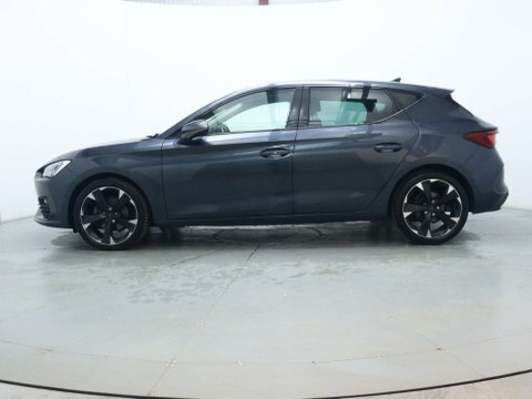 Cupra Leon Hatchback KT73MWW Grey #4