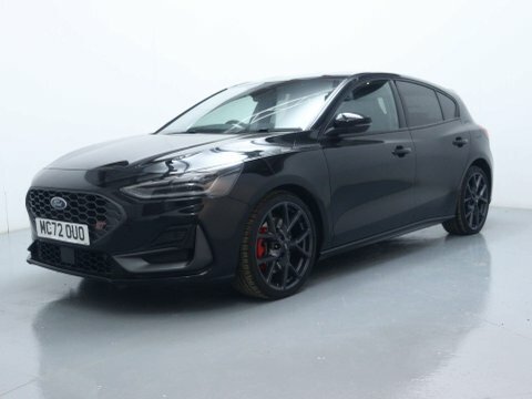 Ford Focus Hatchback MC72OUO Black #3