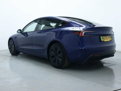 Tesla Model 3 Saloon MA75YYP Blue #5