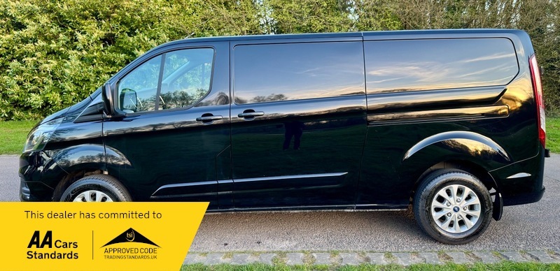 Ford Transit Custom 2.0 300 Ecoblue Limited SA72BCU Black #6