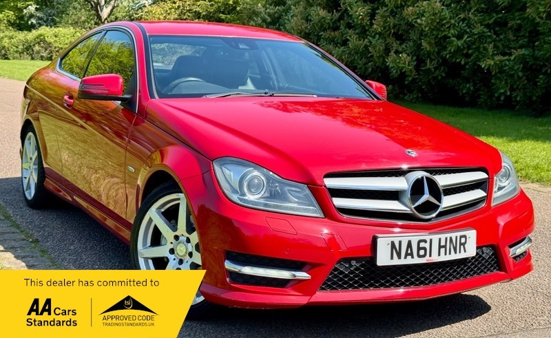 Mercedes-Benz C Class 1.8 C180 Blueefficiency Amg Red