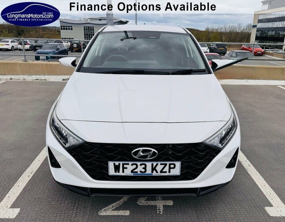 Hyundai I20 1L Premium WF23KZP White #4