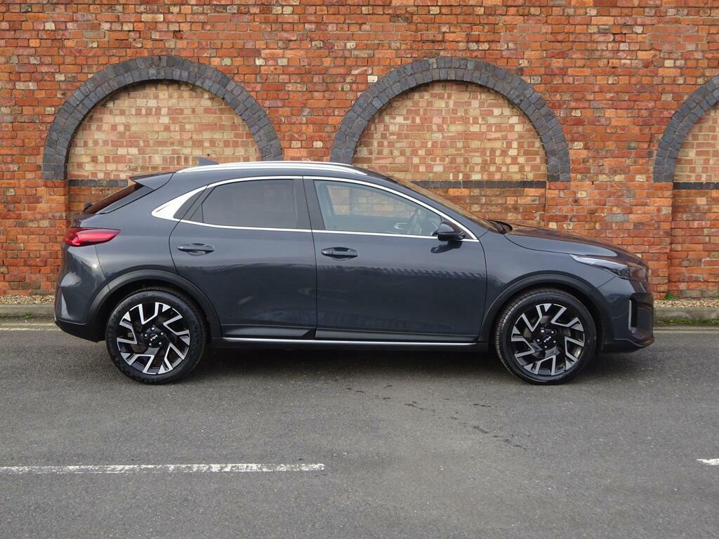 Kia Xceed 1.5 T-gdi 3 Euro 6 S S V073YXG Grey #2