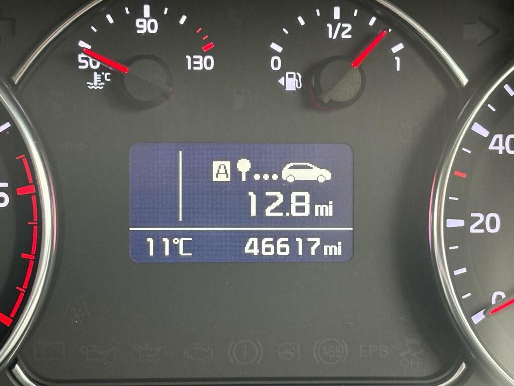 Kia Carens 1.7 Crdi 2 Euro 6 S S Silver #3