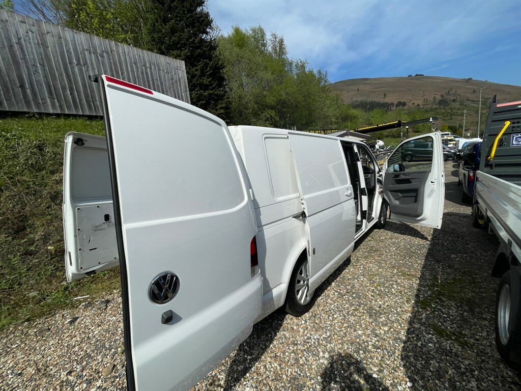 Volkswagen Transporter T30 Tdi Highline 150Ps Lwb Twin Side Doors GK21RWN White #6
