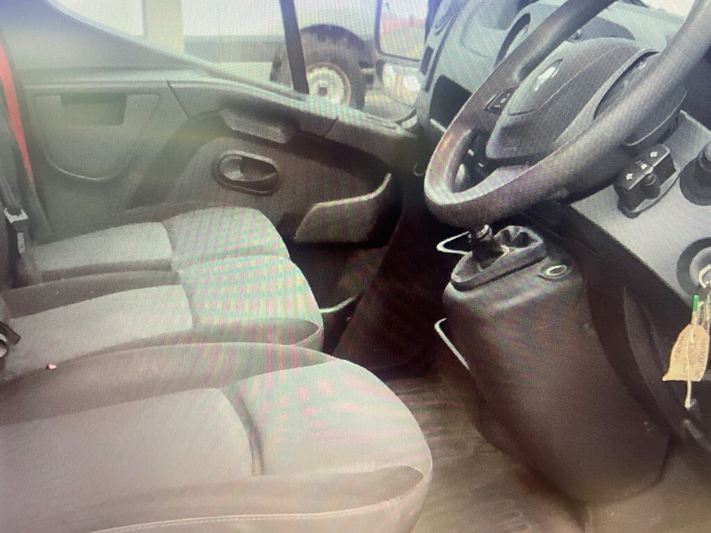 Renault Master 35 L3h1 Xlwb Luton PN69CVX Red #6