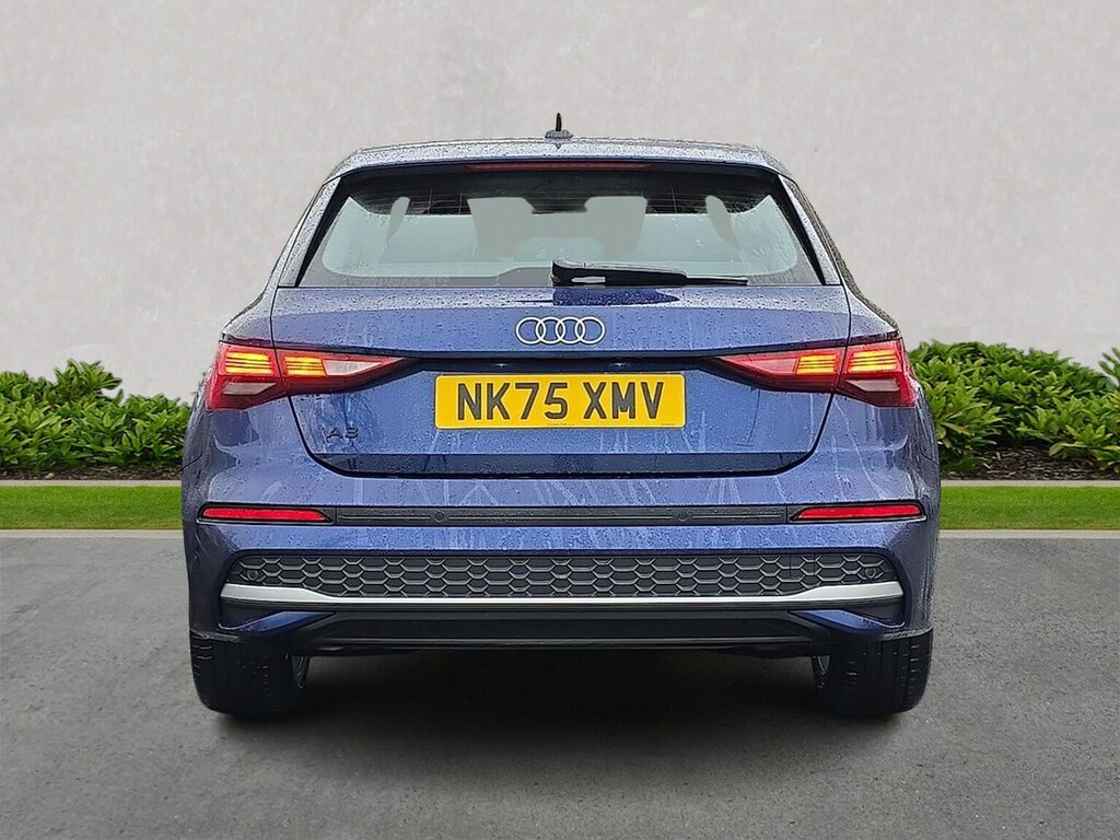 Audi A3 40 Tfsi E Sport S Tronic NK75XMV Blue #4