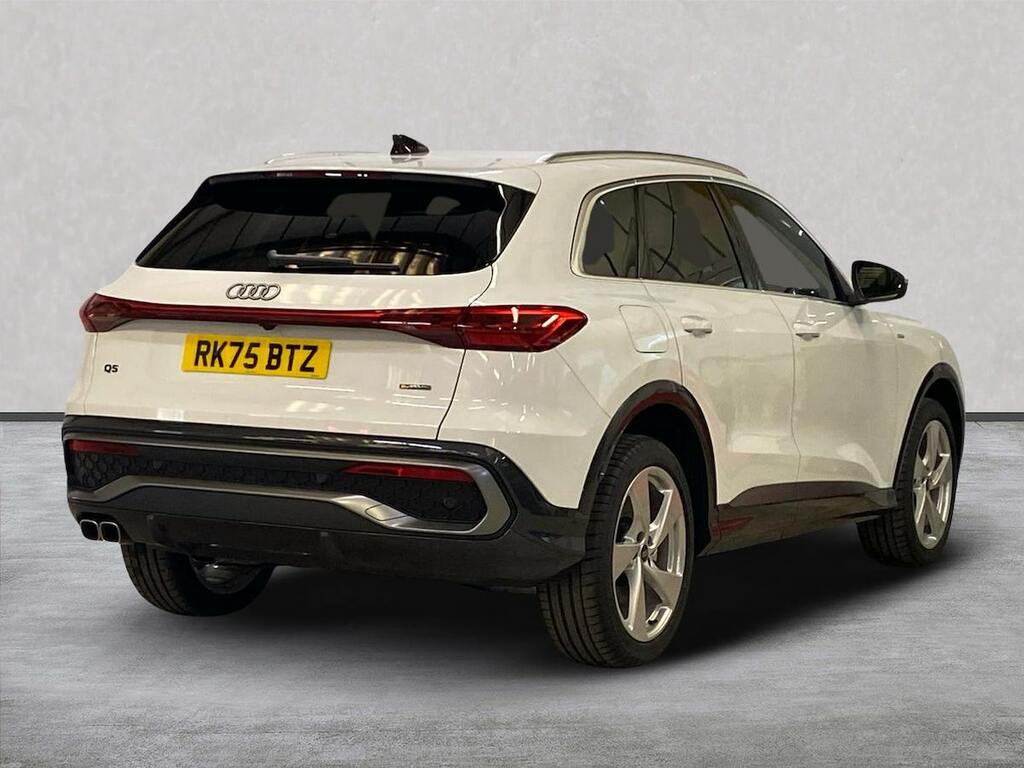 Audi Q5 2.0 Tdi Quattro S Line S Tronic RK75BTZ White #3