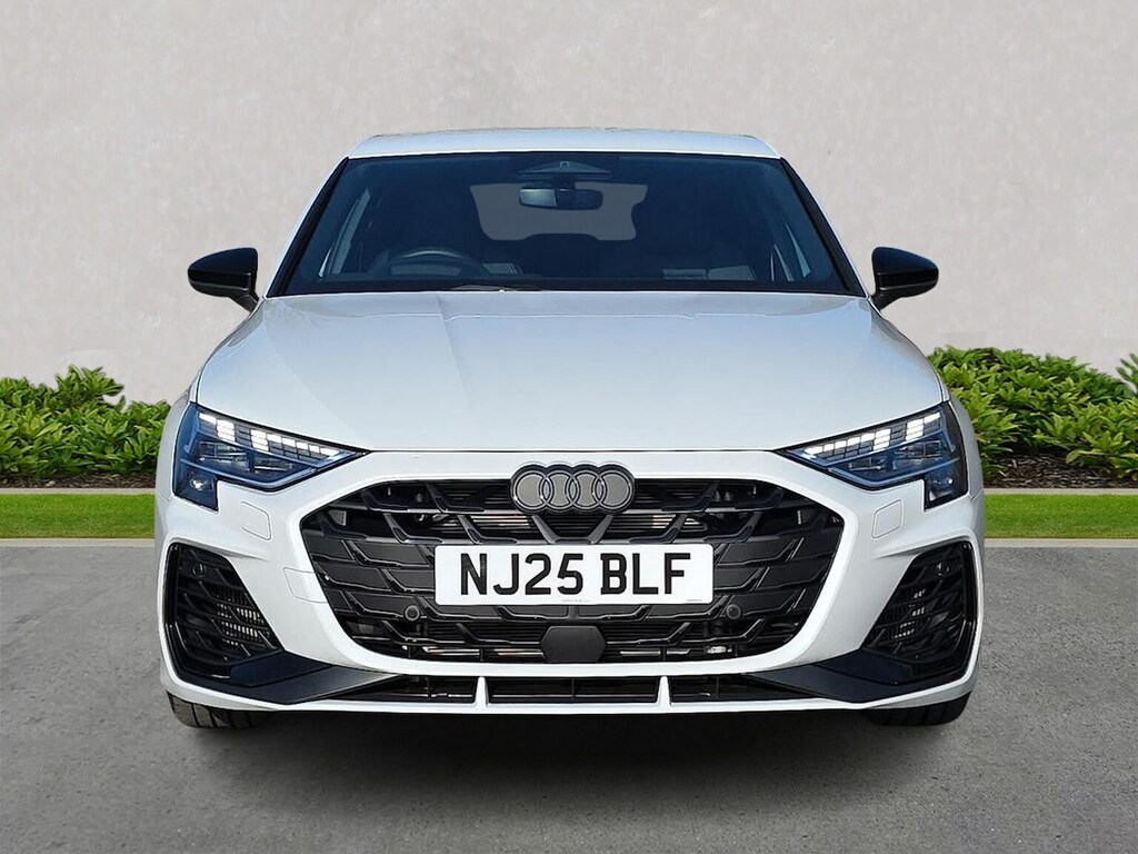 Audi A3 S3 Tfsi Quattro 333 Black Edition S Tronic White #5