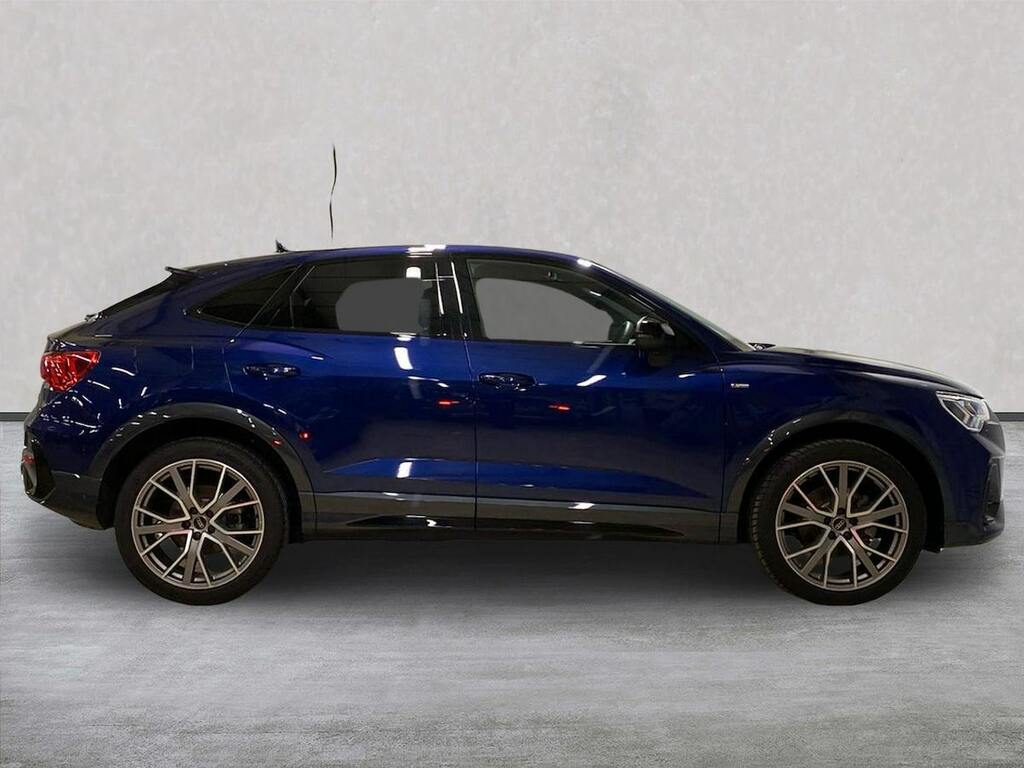Audi Q3 35 Tfsi Black Edition S Tronic 20 Alloy NX25MZD Blue #3
