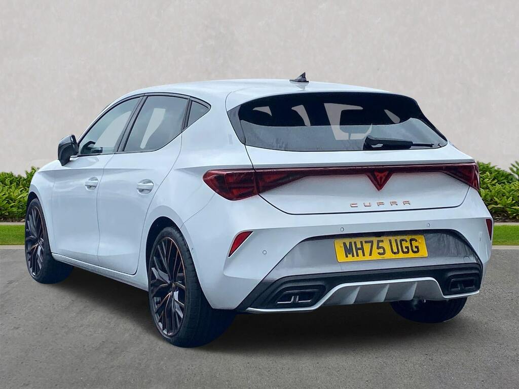 Cupra Leon 1.5 Tsi 150 V3 MH75UGG White #2
