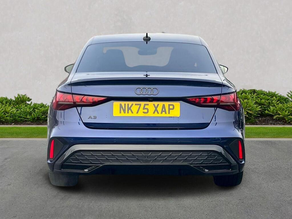 Audi A3 2.0 Tdi 150 Black Edition S Tronic Tech Pack NK75XAP Blue #4