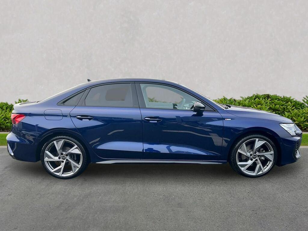 Audi A3 2.0 Tdi 150 Black Edition S Tronic Tech Pack NK75XAP Blue #3