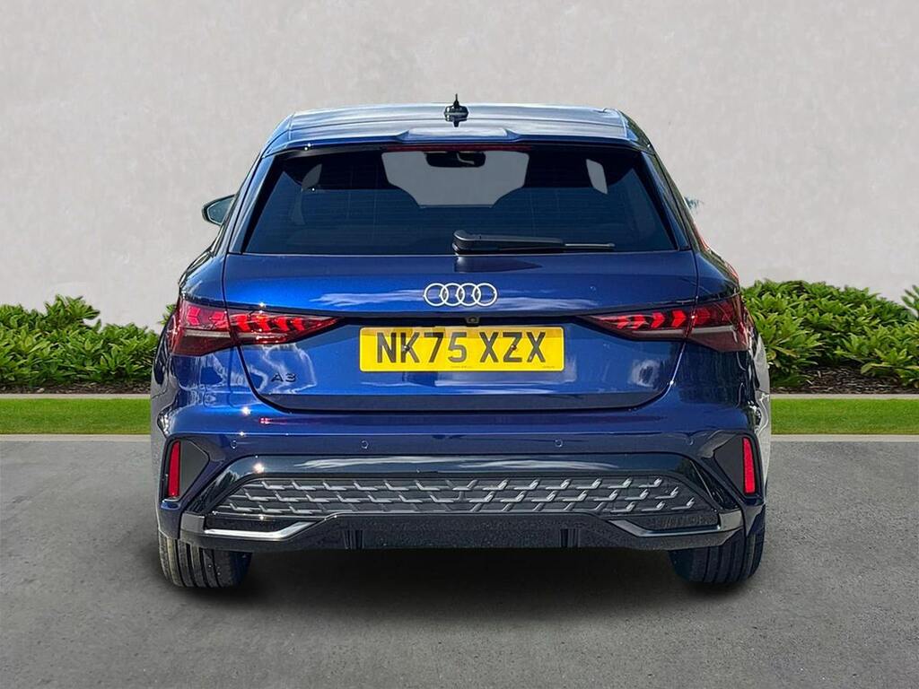 Audi A3 1.5 Tfsi 116 S Line NK75XZX Blue #4
