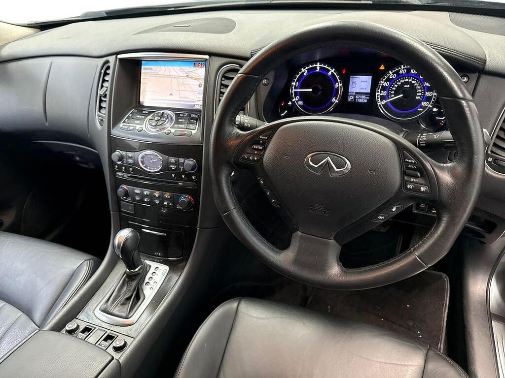 Infiniti QX50 3.0D Gt Premium Grey #9