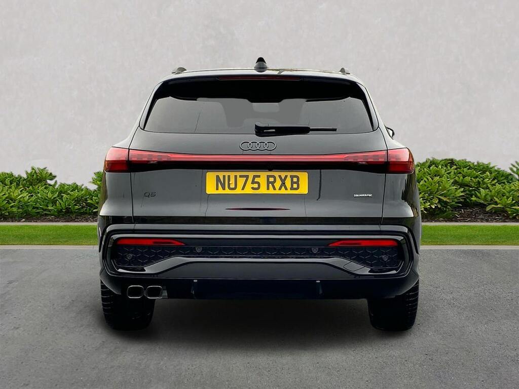 Audi Q5 2.0 Tdi Quattro Edition 1 S Tronic NU75RXB Black #4