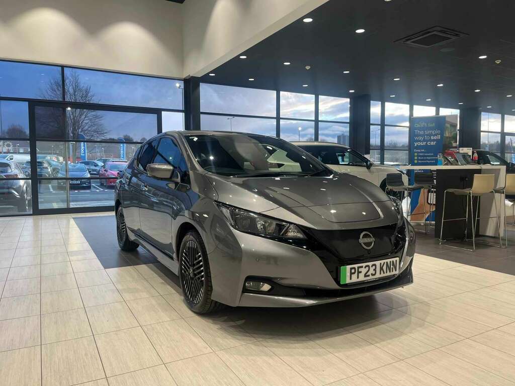 Nissan Leaf 110Kw N-connecta 39Kwh Grey