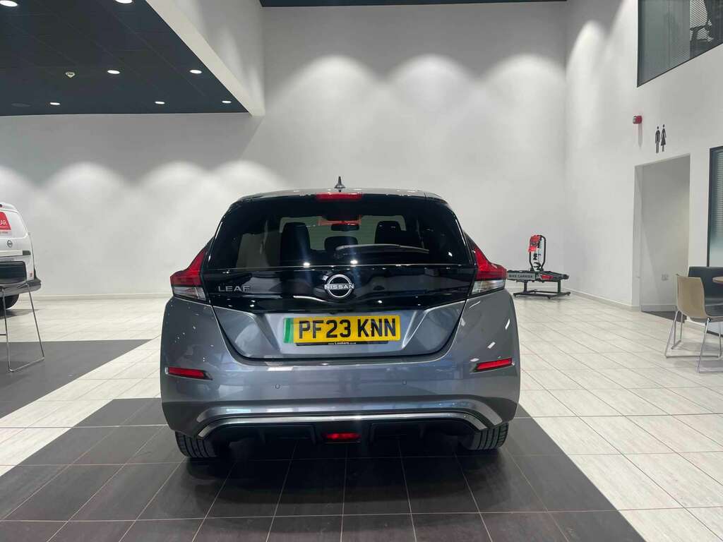 Nissan Leaf 110Kw N-connecta 39Kwh PF23KNN Grey #4