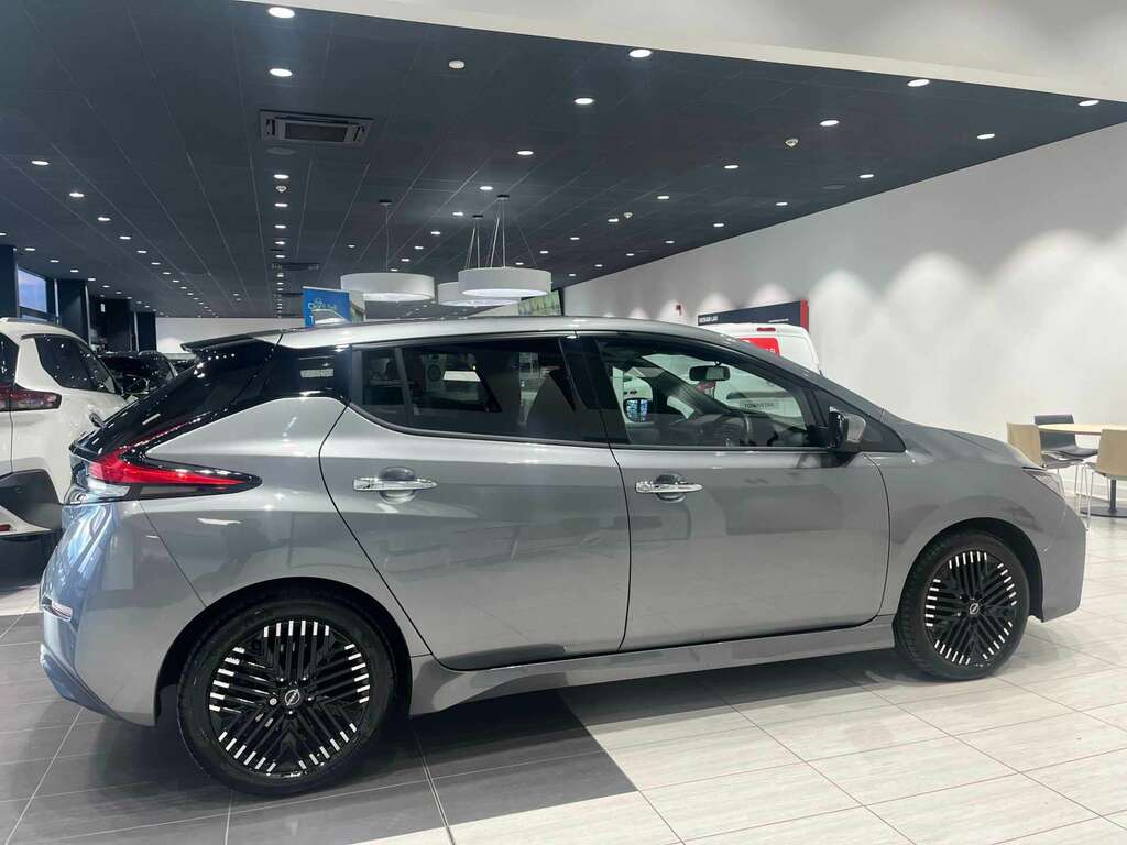 Nissan Leaf 110Kw N-connecta 39Kwh PF23KNN Grey #3