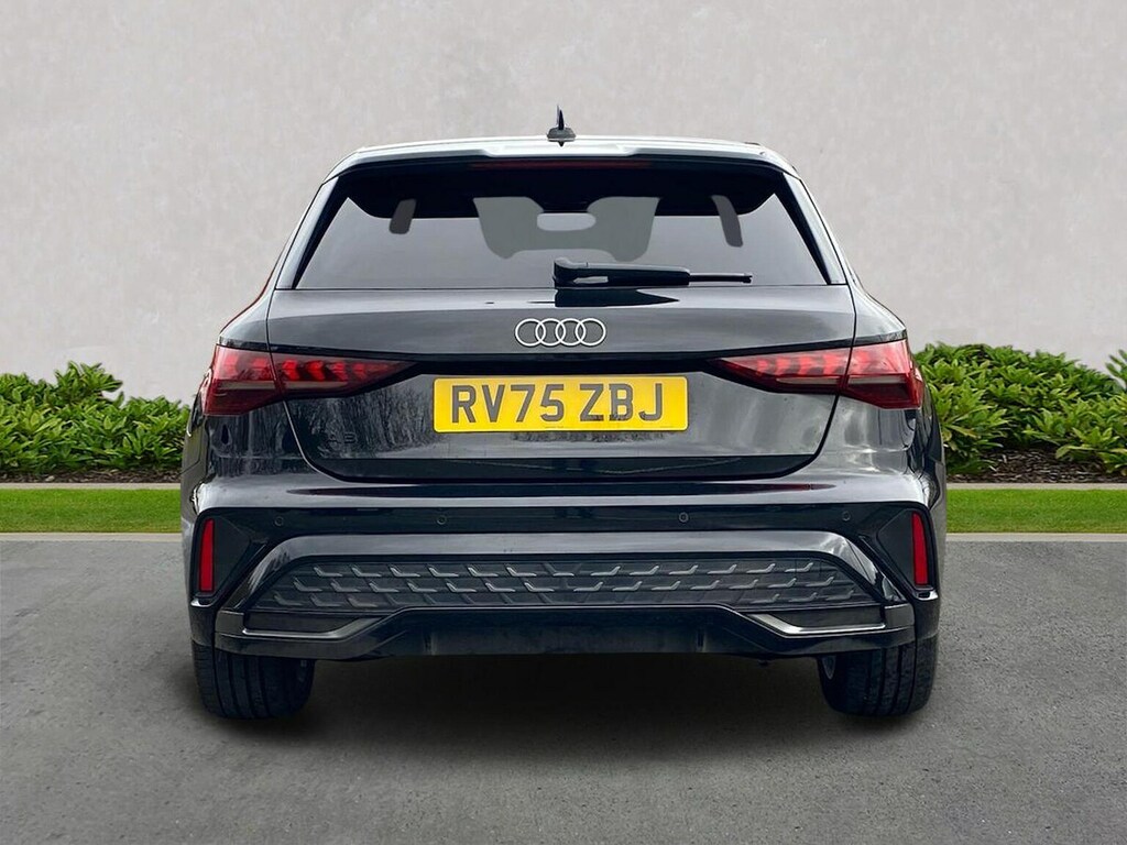 Audi A3 40 Tfsi E S Line S Tronic RV75ZBJ Black #4