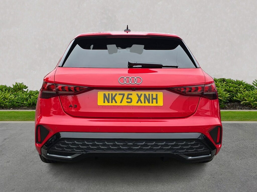 Audi A3 1.5 Tfsi 150 S Line S Tronic NK75XNH Red #4