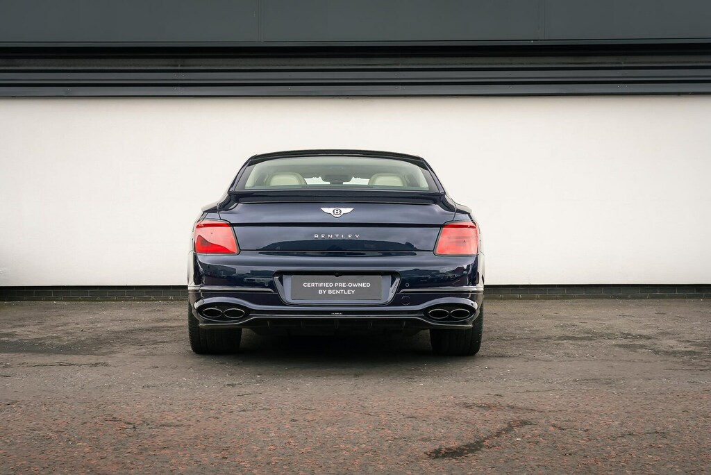 Bentley Flying Spur 4.0 V8 Mulliner Driving Spec Citytour Blue #6