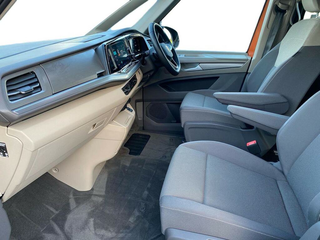 Volkswagen Multivan 2.0 Tdi Life Mpv Dsg Euro 6 Ss 150